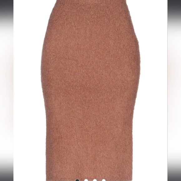 Versace Skirt - Picture 4 of 6